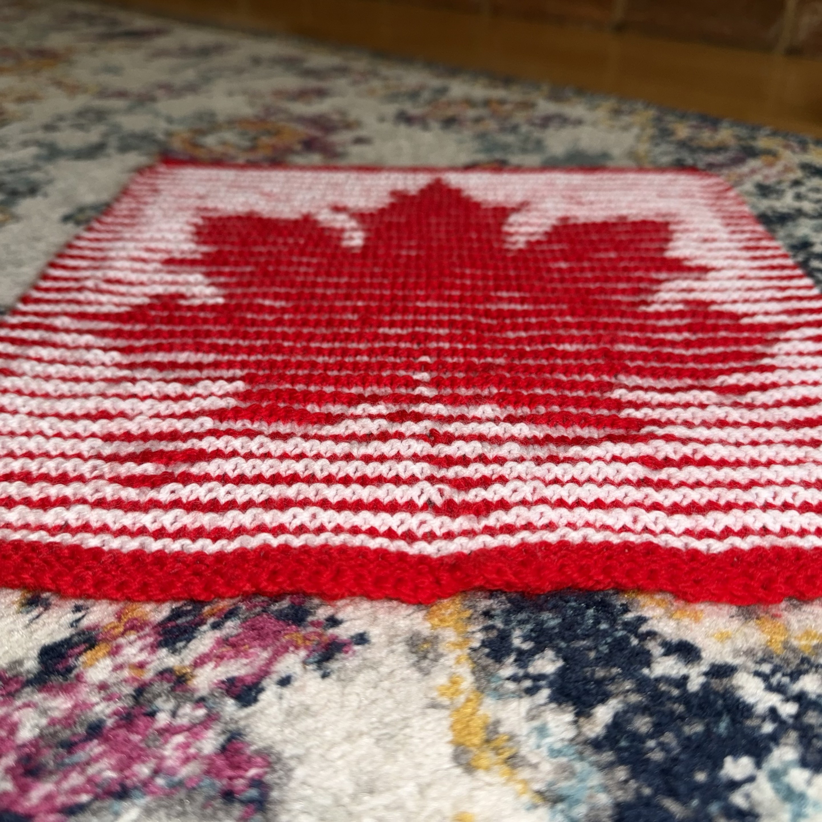 The same piece from an angle at the bottom. A maple leaf appears! The same piece from an angle at the bottom. A maple leaf appears!